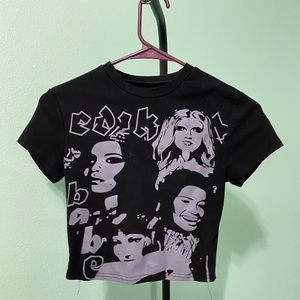 Black cropped rock tee